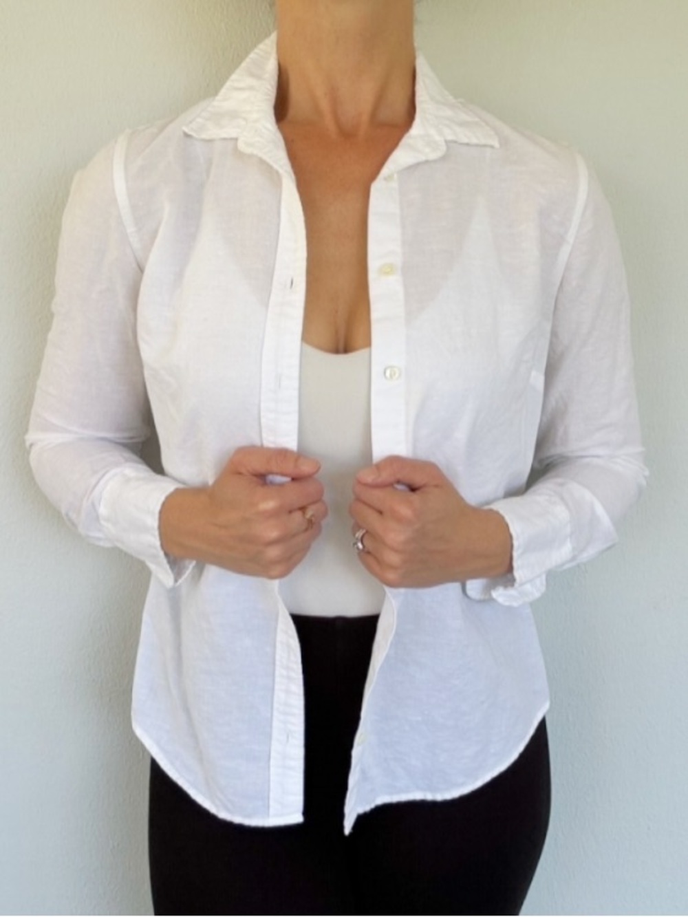 J. Crew Perfect white linen blend collared long sleeve button down shirt size 4P